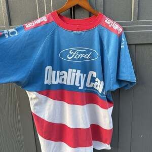 Vintage Distressed Chase Authentics Dale Jarrett #88 Ford Quality Care NASCAR T